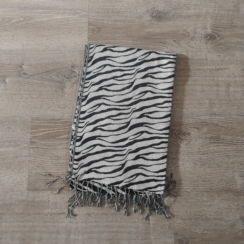 Chic Zebra Print Fringe Scarf - Black and White Animal Print Wrap